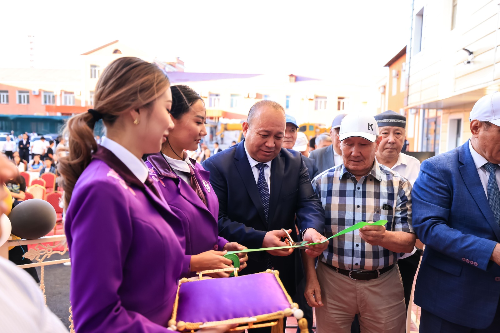 В АУЭЗОВ УНИВЕРСИТЕТЕ ОТКРЫЛОСЬ НОВОЕ СТУДЕНЧЕСКОЕ ОБЩЕЖИТИЕ